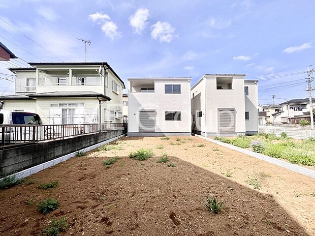 たっぷりの陽光と心地よい風が舞い込む住まい