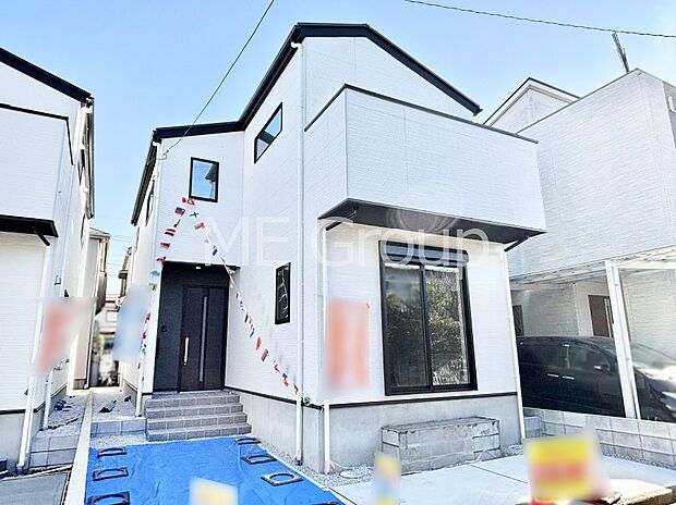 溢れる陽光でご家族の笑顔も輝く