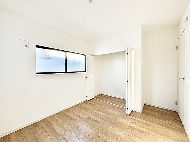 収納が充実しているので、居住スペースを広く使えます。