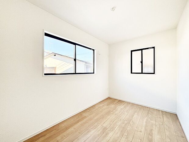 2面採光を確保した明るい空間。家族みんなが快適な暮らしを実現する設計です。