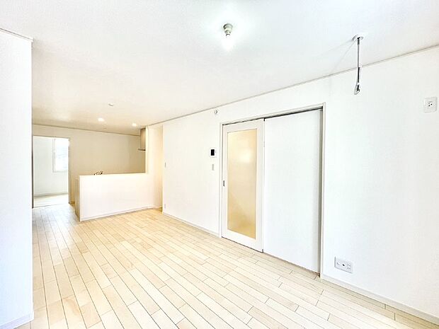 住む方の個性が引き出される、インテリアを考えるのが楽しみなリビングです！ 