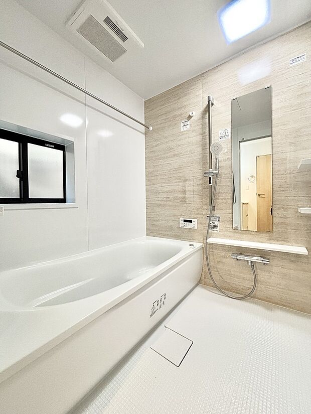 一日の疲れを癒やす大切なバスタイム。ゆっくりとお風呂を楽しんで疲れをとりたいですね!