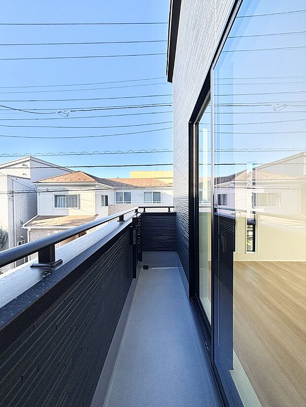 風通しの良いバルコニー