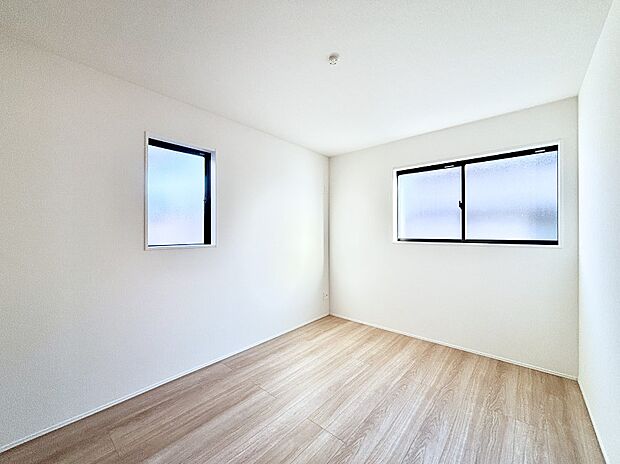 2面採光を確保した明るい空間。家族みんなが快適な暮らしを実現する設計です。