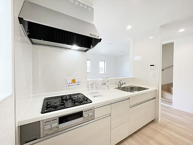 カウンター越しにお話しをしながら毎日のお料理をもっと楽しく