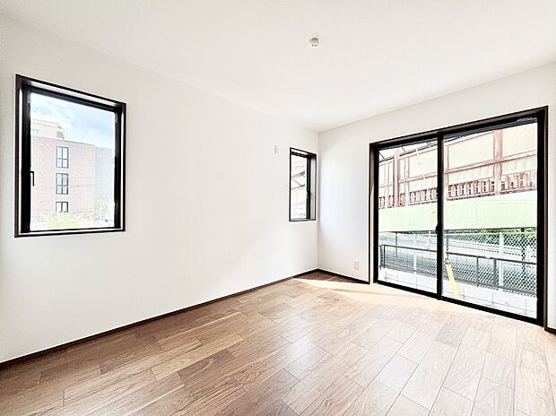 全居室2面採光＆クローゼット付きです