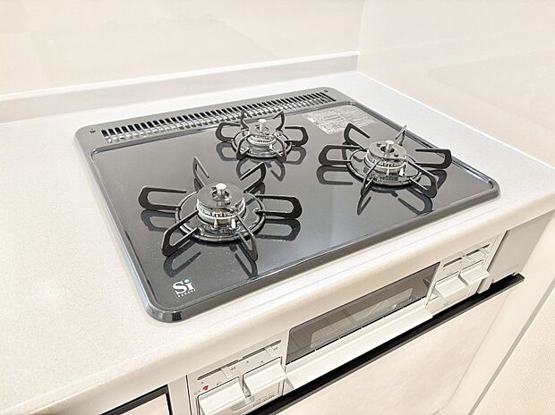 三口ガスコンロでお料理が一気にはかどりそう。  