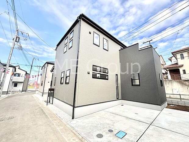 暮らしやすさと居心地の良さにこだわったシンプルで飽きのこないデザイン !