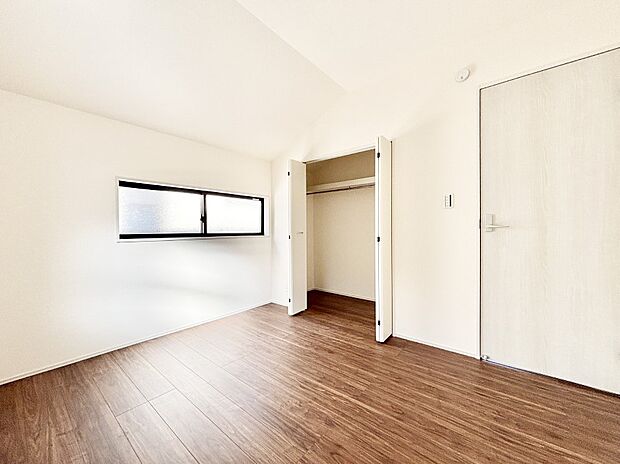 収納が充実しているので居住スペースを広々使えます