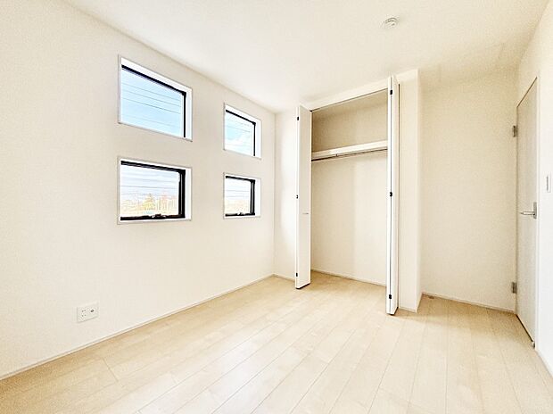 収納が充実しているので居住スペースを広々使えます