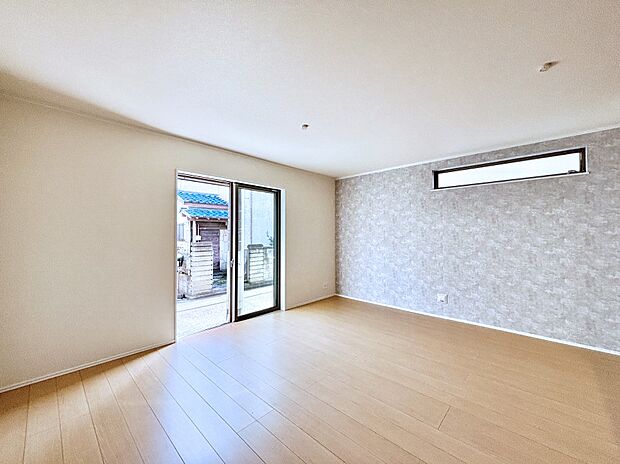 家族の笑顔が自然と生まれてくる、そんな雰囲気のダイニングに仕上がっています