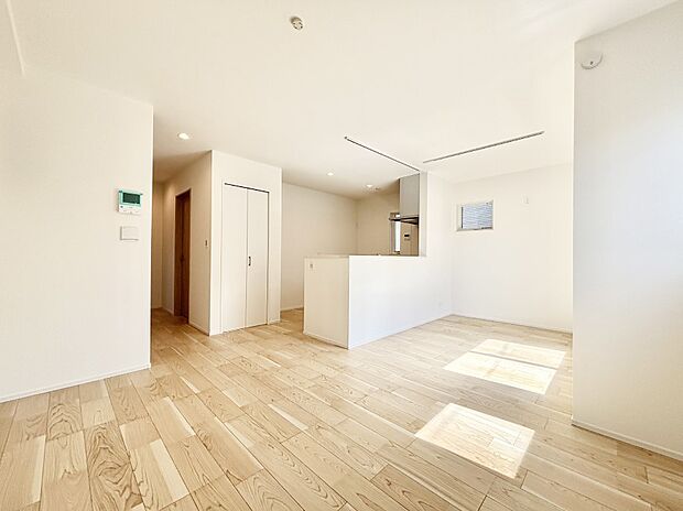 住む方の個性が引き出される、インテリアを考えるのが楽しみなリビングです！   