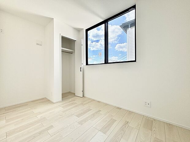 収納が充実しているので居住スペースを広々使えます