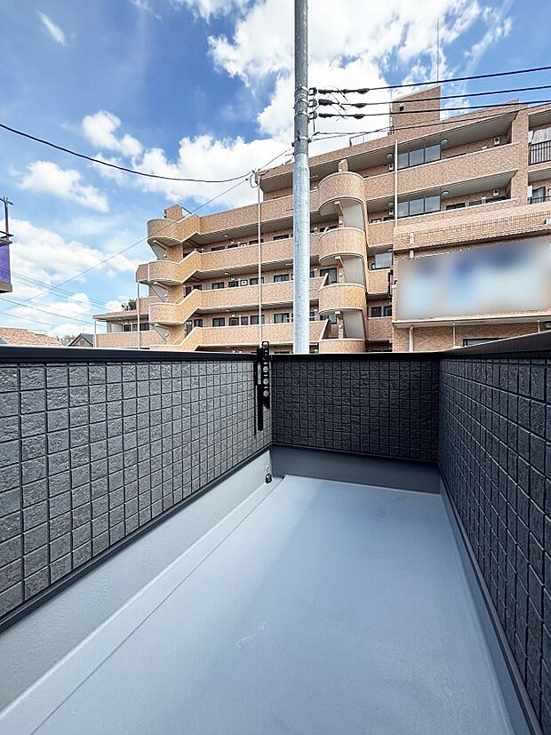 風通しの良いバルコニー