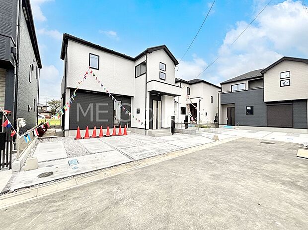 前面道路はきちんと整備されています