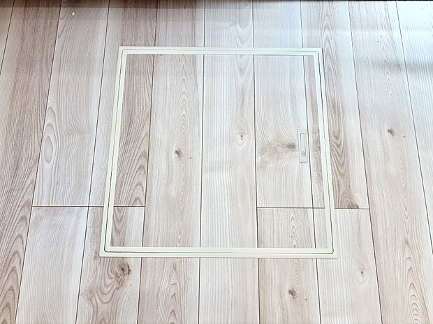 床下収納付き!日用品・非常用品の収納にも大活躍。