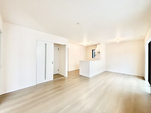 どこにいても家族のつながりを感じられるコミュニケーションリビング。