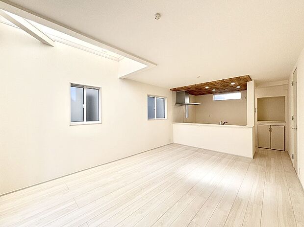 住む方の個性が引き出される、インテリアを考えるのが楽しみなリビングです!