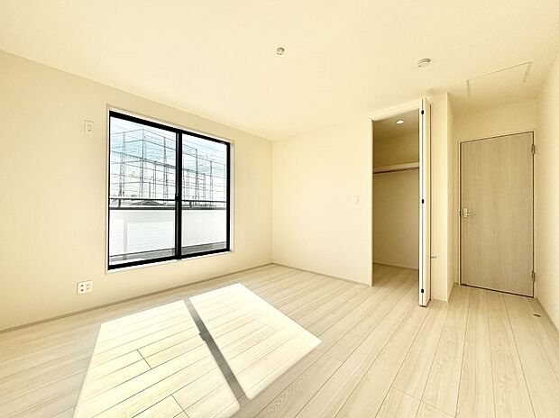 収納が充実しているので居住スペースを広々使えます