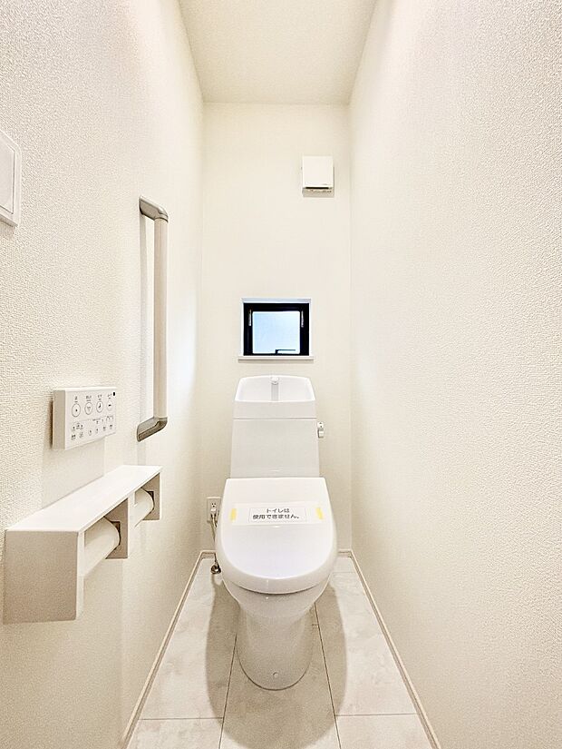 トイレは安心の2箇所!朝のバタバタも一安心です。