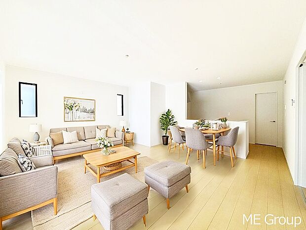 落ち着いた雰囲気のＬＤＫは家族みんなの快適空間※家具はCGです