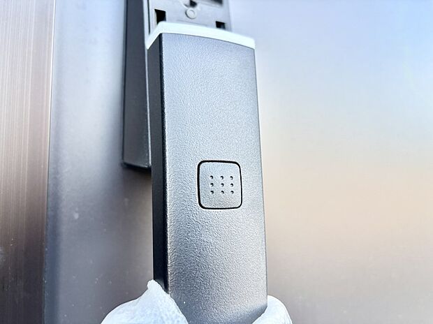 ラクラク開錠!スマートコントロールキー。