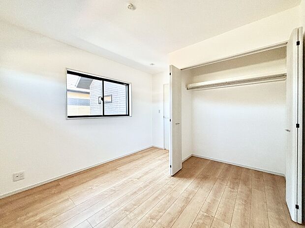 子供部屋にもおすすめな収納スペースたっぷりの居室