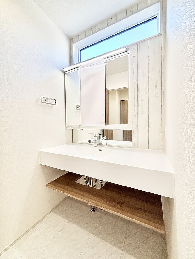 機能性に優れた洗面化粧台