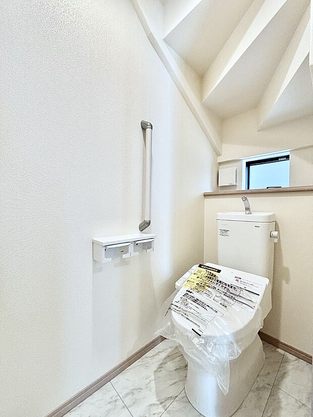 トイレは1階と2階それぞれに配置されていてとても便利です。 