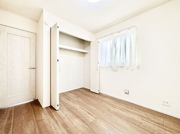 収納が充実しているので、居住スペースを広く使えます。