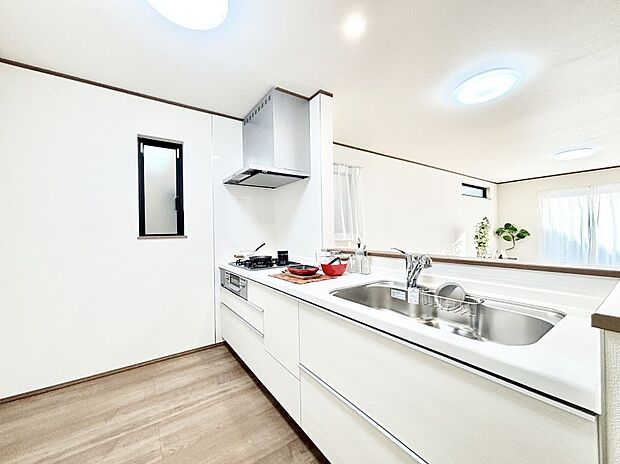 毎日使うキッチンだから、使いやすさ&お手入れのしやすさにこだわりました。