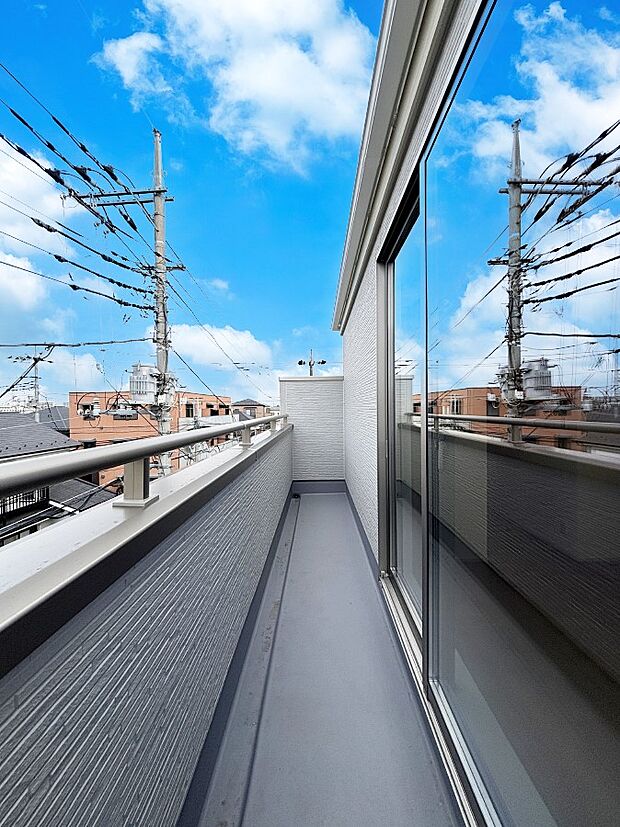 風通しの良いバルコニー