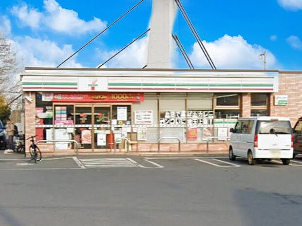 コンビニ 600m セブン-イレブン 新座栄1丁目店
