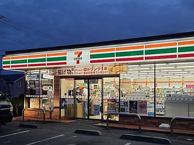 コンビニ 700m セブン-イレブン　庄和西金野井神明通り店