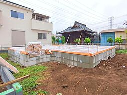 埼玉県三郷市彦糸１丁目