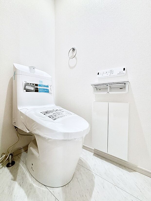 トイレは1階と2階それぞれに配置されていてとても便利です。
