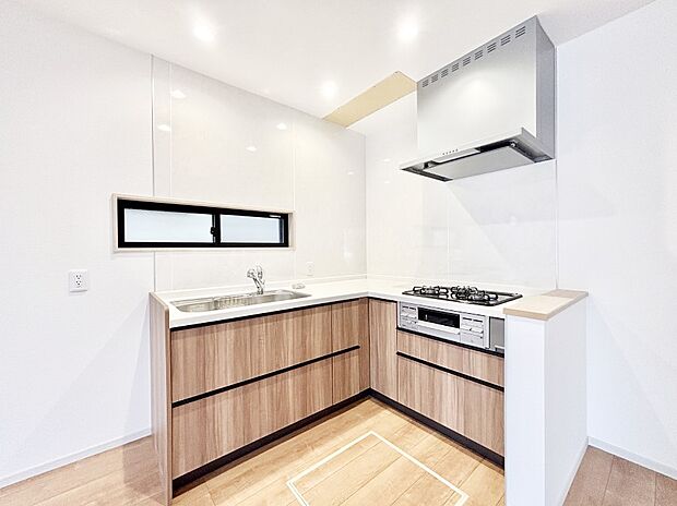 ゆとりあるキッチンではご家族と楽しくお料理ができます