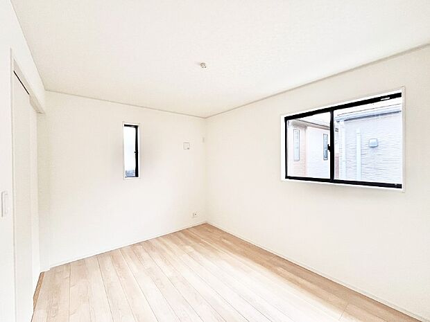 2面採光を確保した明るい空間。家族みんなが快適な暮らしを実現する設計です。