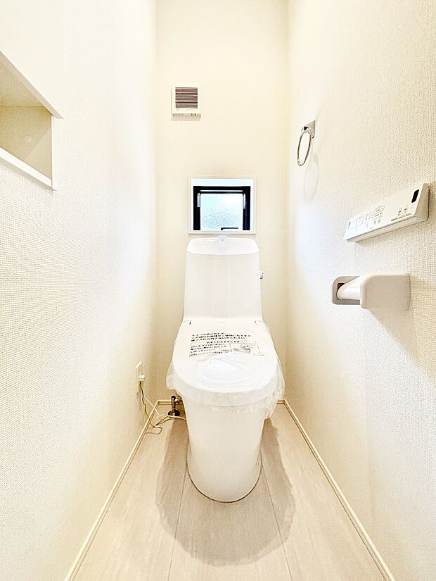 清潔感のある白を基調とした落ち着ける空間