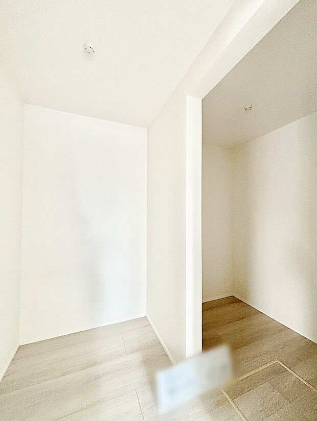 ウォークインクローゼットのある住まいでスッキリ快適な生活を