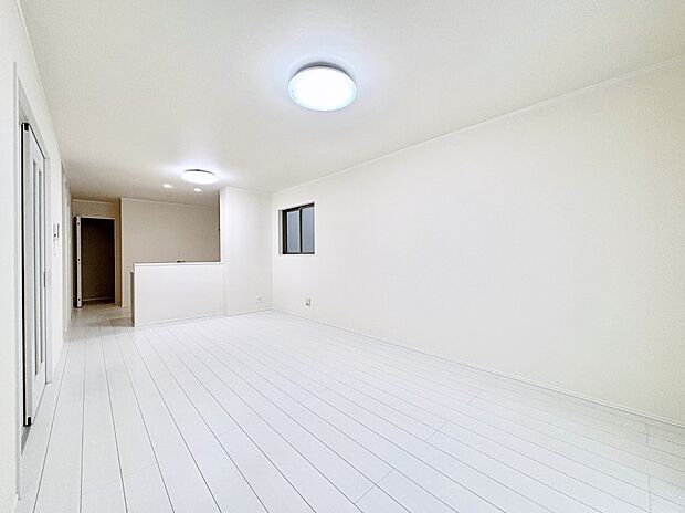 住む方の個性が引き出される、インテリアを考えるのが楽しみなリビングです！ 