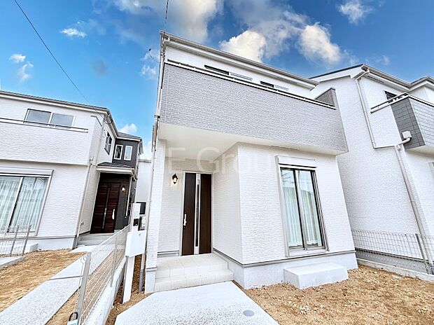洗練された外観、上質な住空間が広がる室内は永く安心して過ごせる住居です。 