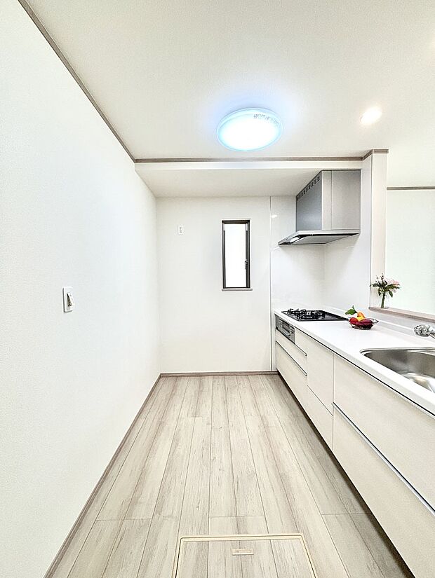 ゆとりあるキッチンではご家族と楽しくお料理ができます。