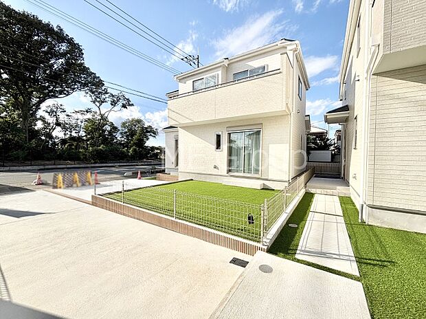 洗練された外観、上質な住空間が広がる室内は永く安心して過ごせる住居です。 