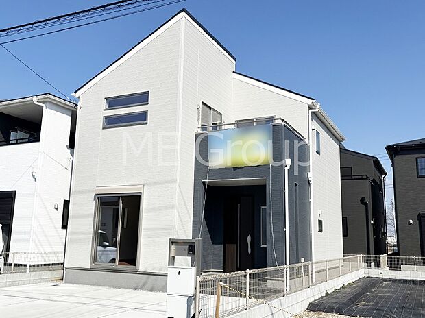 溢れる陽光でご家族の笑顔も輝く