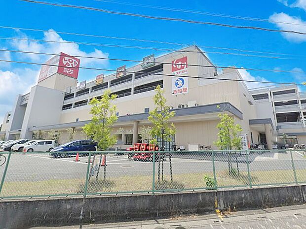 スーパー 6400m ロピア吹上店