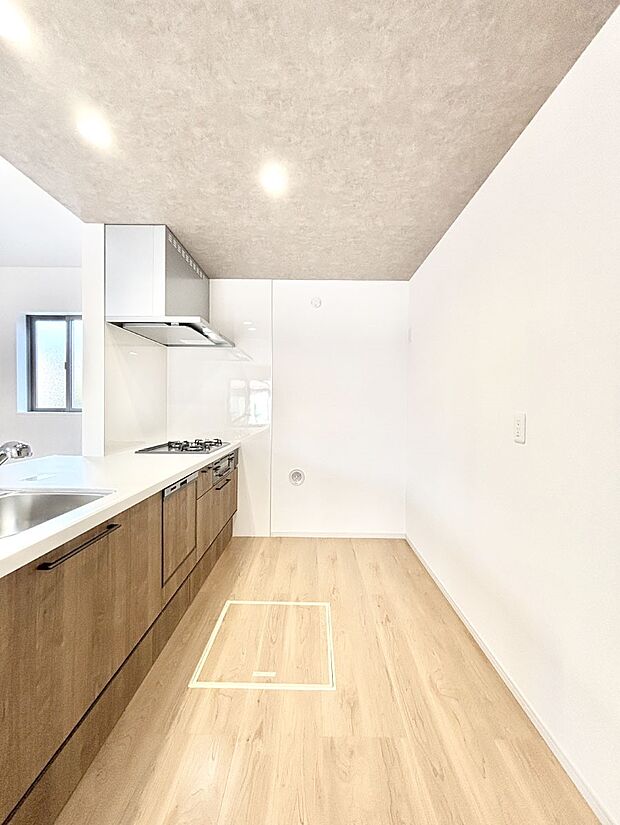 ゆとりあるキッチンではご家族と楽しくお料理ができます。