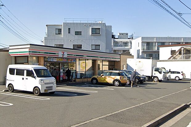 コンビニ 700m セブン-イレブン 松戸丸山店
