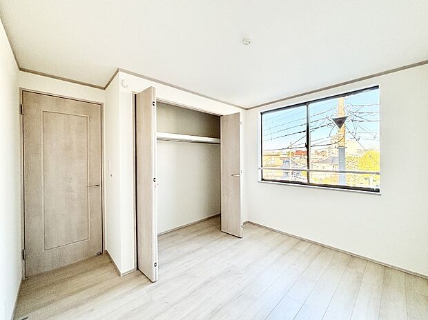 全居室2面採光&クローゼット付きです