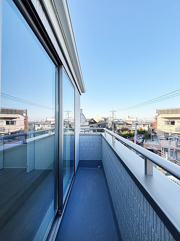 風通しの良いバルコニー